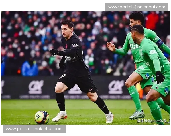 朗斯通过疯狗式逼抢与极致防反 登顶积分榜紧追巴黎 朗斯通过疯狗式逼抢与极致防反 登顶积分榜紧追巴黎